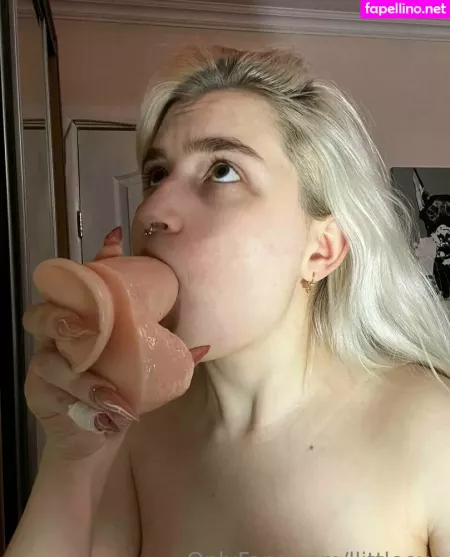 Llittleeva OnlyFans Thumbnail #kTt6Gue88x