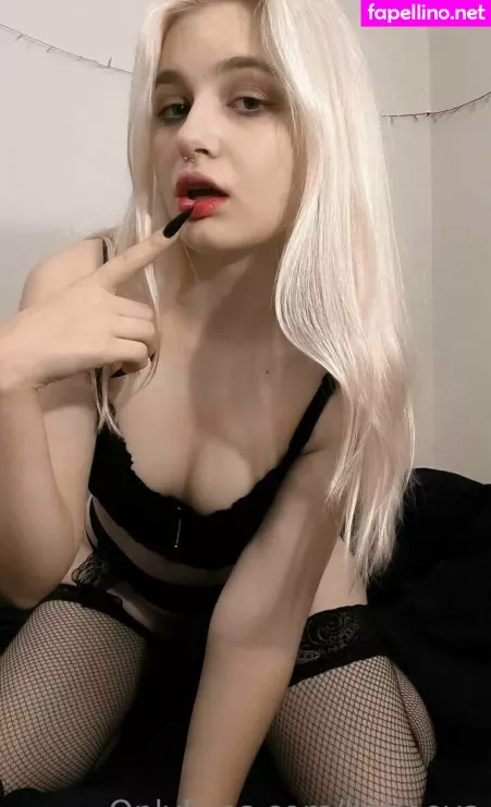 Llittleeva OnlyFans Thumbnail #vj6gtNFPnC