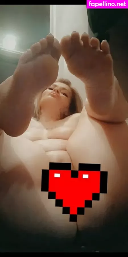 Lluvely OnlyFans Thumbnail #OBzn88RCcO