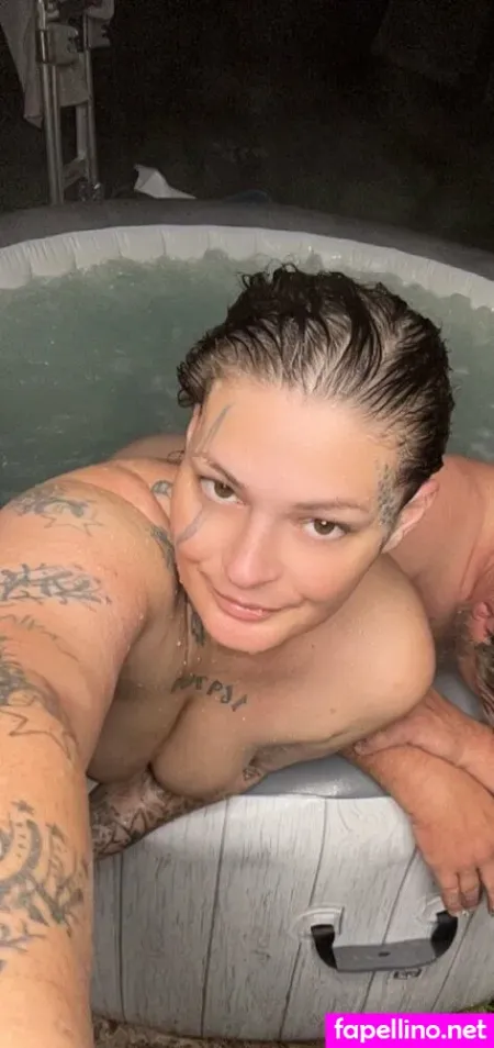 Lluvely1980 OnlyFans Thumbnail #96xbY9Nyfm