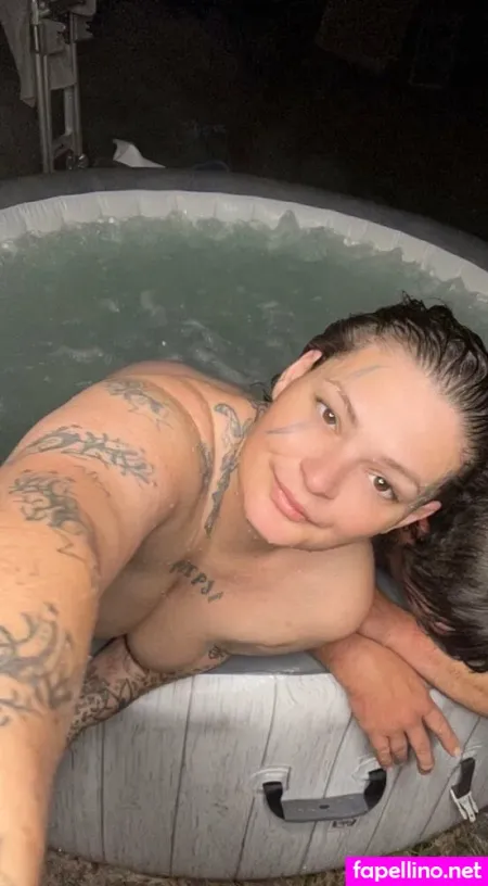 Lluvely1980 OnlyFans Thumbnail #sW514wKgYv