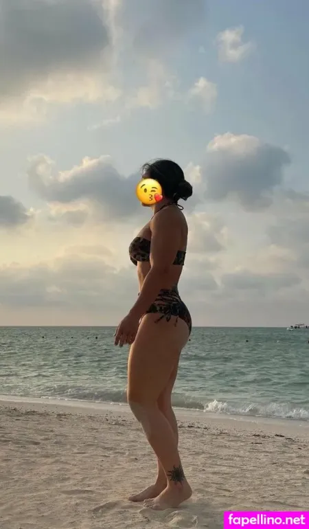 Lluvianegrete OnlyFans Thumbnail #wrRsLFk4Xt