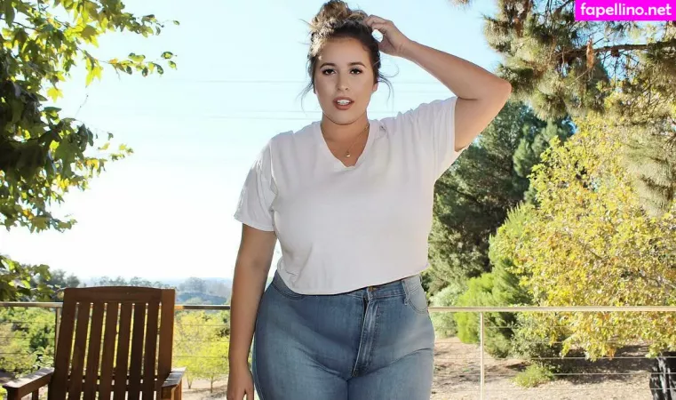 Lo Sangstaaa OnlyFans Thumbnail #2y7kMfwd4F