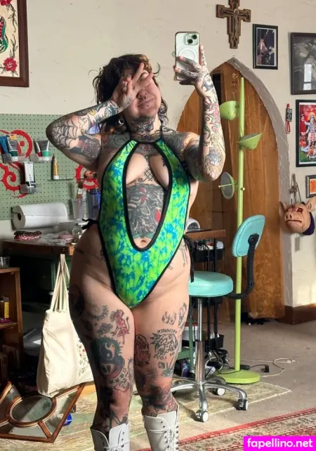 Localgoth666 OnlyFans Thumbnail #0dybnjLANi