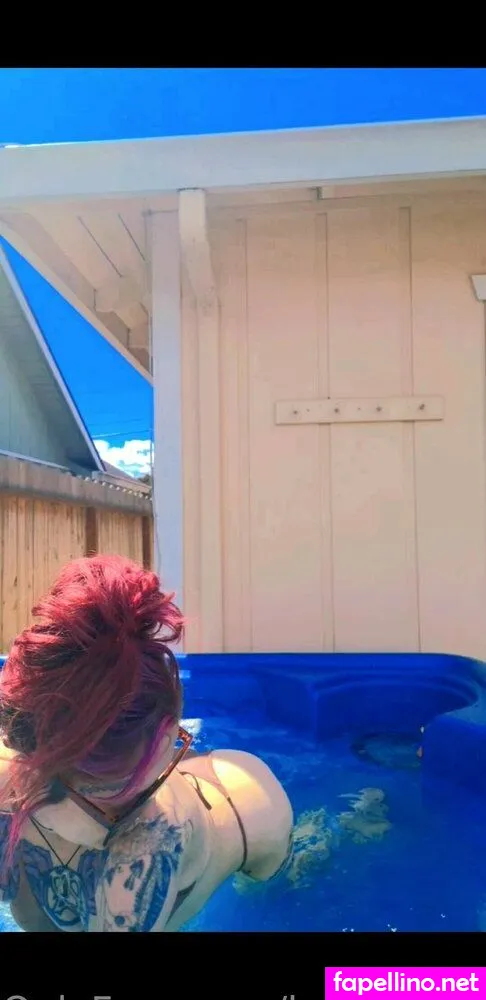 IamLoch_Ness, loch_nessy0666 Nude Leaked OnlyFans Photo #8yEyuEVySF