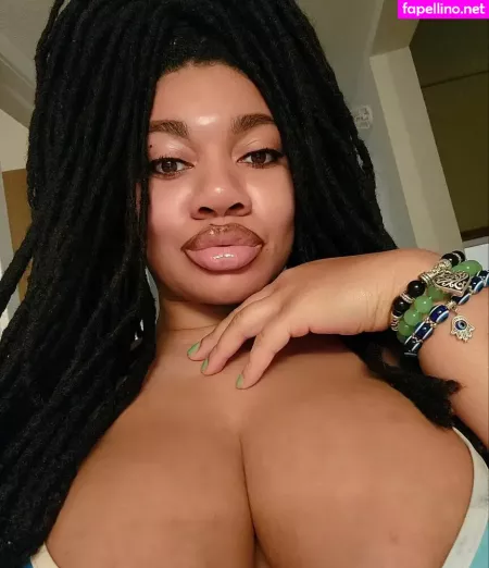 Lockedhoneyprincess OnlyFans Thumbnail #KIZTxZv7WK