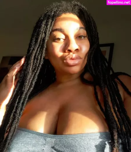 Lockedhoneyprincess OnlyFans Thumbnail #TXAEy2jjB1