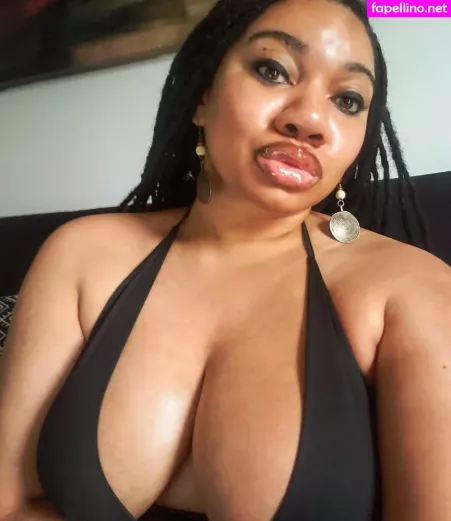 Lockedhoneyprincess OnlyFans Thumbnail #b4QI19trxt