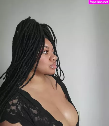 Lockedhoneyprincess OnlyFans Thumbnail #bfJVlftinf