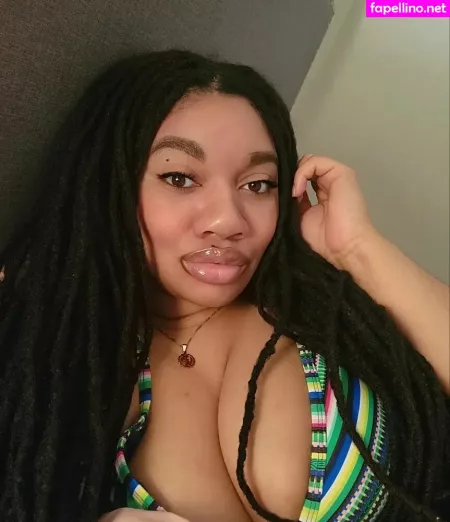 Lockedhoneyprincess OnlyFans Thumbnail #re0VZfSohA