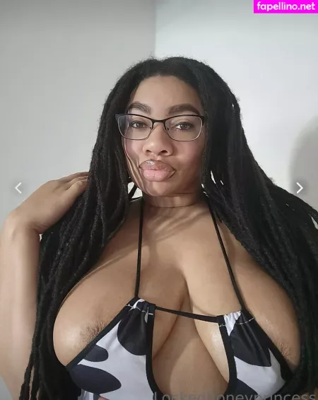 Lockedhoneyprincess OnlyFans Thumbnail #xInNA9lu83