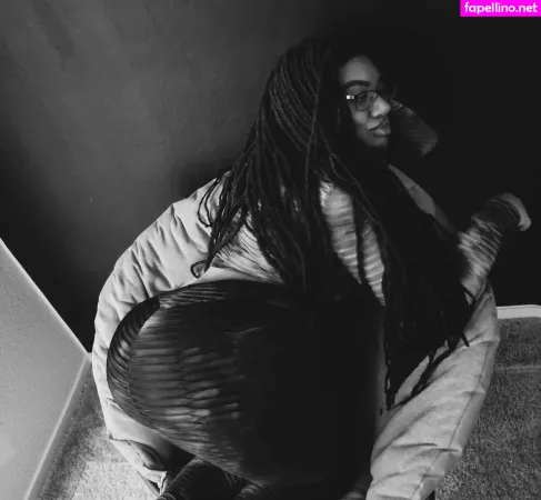 Lockedhoneyprincess OnlyFans Thumbnail #yORqWptqLY