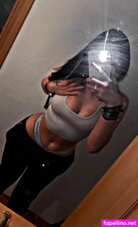 Loco Jenny OnlyFans Thumbnail #priOIvio2X