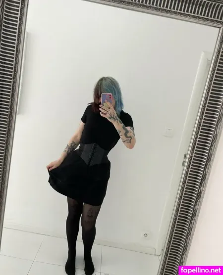 Locororyfree OnlyFans Thumbnail #fEmd0fM7X9