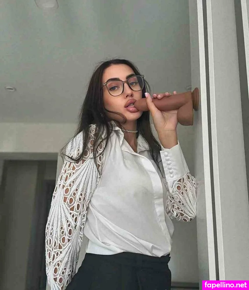 locy18, lucy_lust18 Nude Leaked OnlyFans Photo #09GhexcTf3