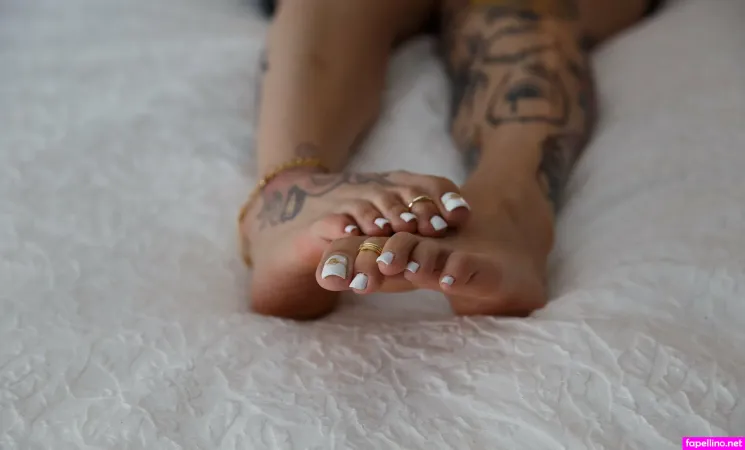 Loestoes OnlyFans Thumbnail #3JRsxCJLNn