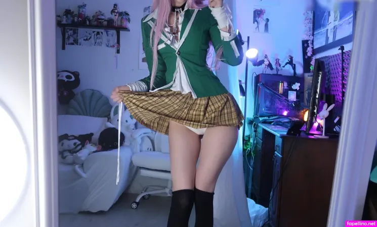 Lofipeach Cos Main Profile Photo