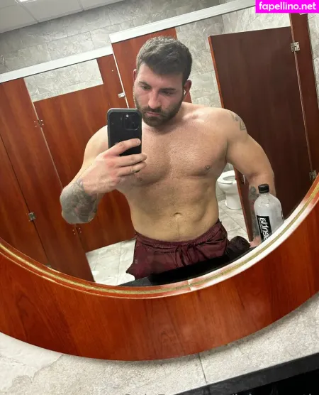 Logannorth OnlyFans Thumbnail #5iGxjGh3Ba