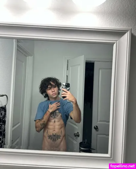 Logansprivatepage OnlyFans Thumbnail #Xb2DhXx9NK