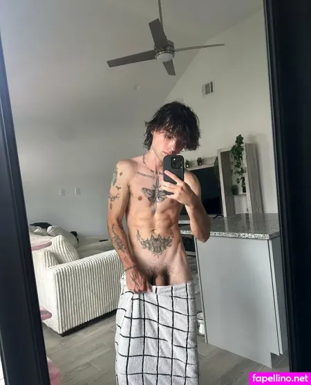 Logansprivatepage OnlyFans Thumbnail #jGKE7n3JDB