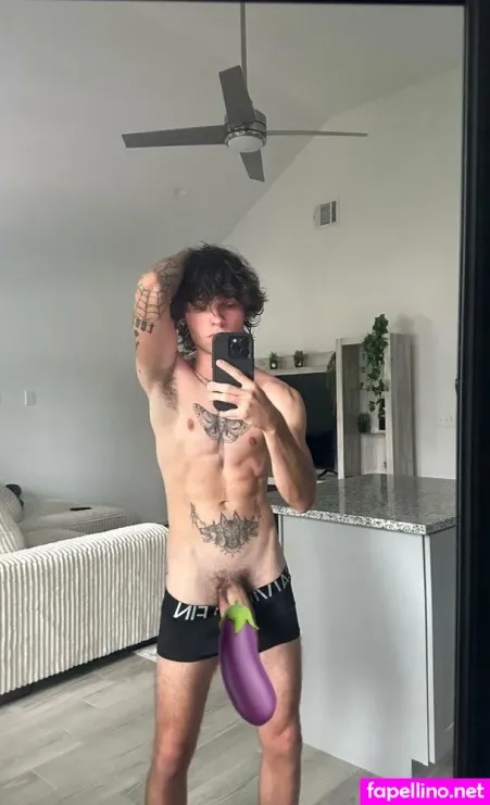 Logansprivatepage OnlyFans Thumbnail #m2jz0do8RP
