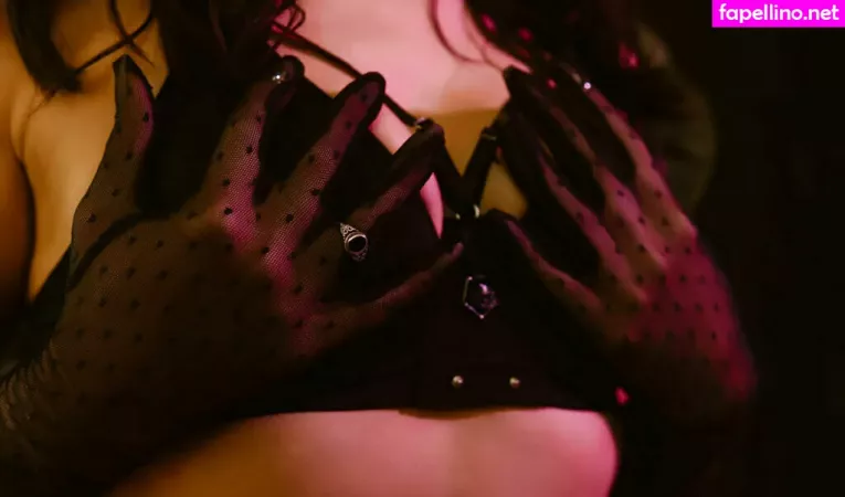 Logsterbunny OnlyFans Thumbnail #KhYRzYvL0l