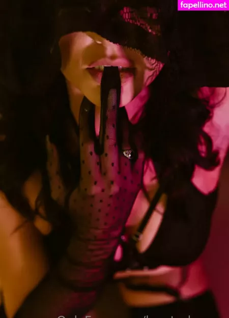 Logsterbunny OnlyFans Thumbnail #Q4E03VtjzR