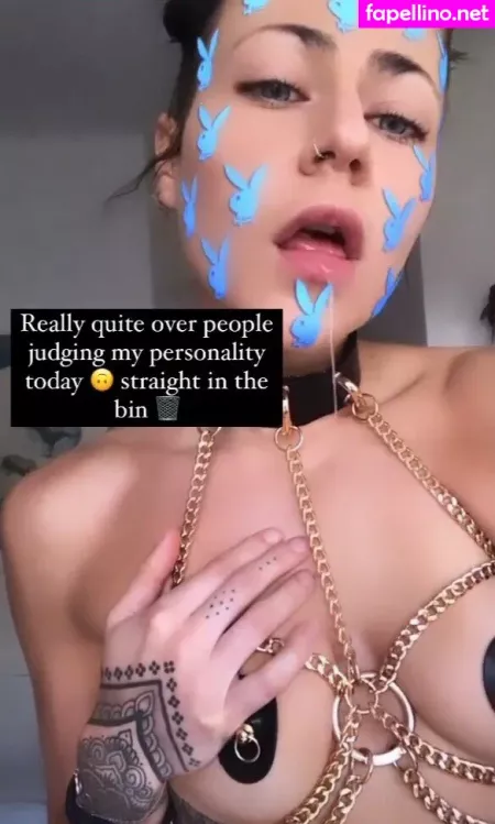 Lois Pacitto OnlyFans Thumbnail #6lN4KhU8X2