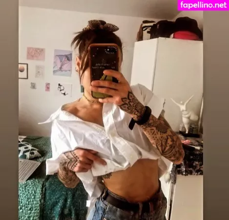 Lois Pacitto OnlyFans Thumbnail #8b02JyAHk5