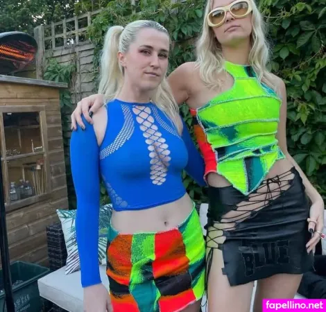 Lois Saunders OnlyFans Thumbnail #AcCWU1aDYT