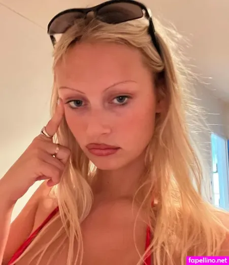 Lois Saunders OnlyFans Thumbnail #b6XWTTkbSv