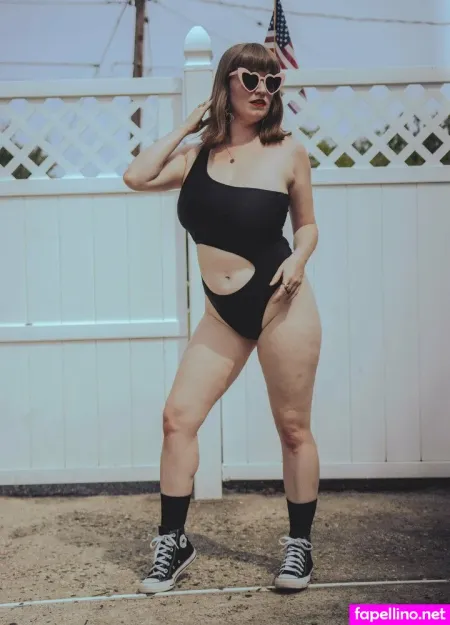 Loisplzfree OnlyFans Thumbnail #qS5gHn5lmF