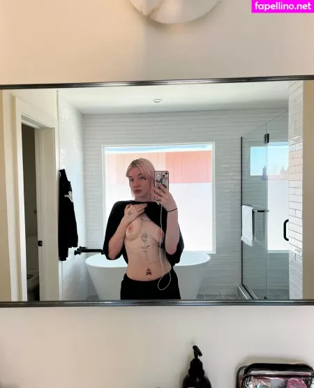 Lokiloti OnlyFans Thumbnail #zG0MEeQSFx