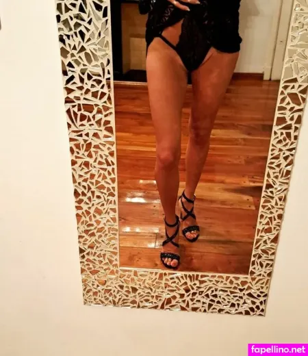 Lol Hotwife OnlyFans Thumbnail #A8O6h1VW9n