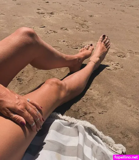 Lol Hotwife OnlyFans Thumbnail #xwZ65gIte4