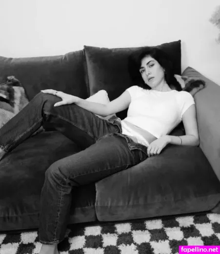 Lola Ameri OnlyFans Thumbnail #9qi2EQHFdo