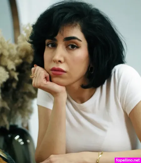 Lola Ameri OnlyFans Thumbnail #E8yXw7TQm0