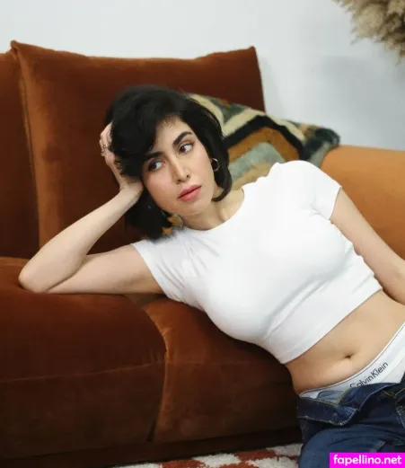 Lola Ameri OnlyFans Thumbnail #YZZ5WBNp99