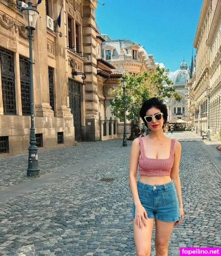 Lola Ameri OnlyFans Thumbnail #m16Yn7TKfD