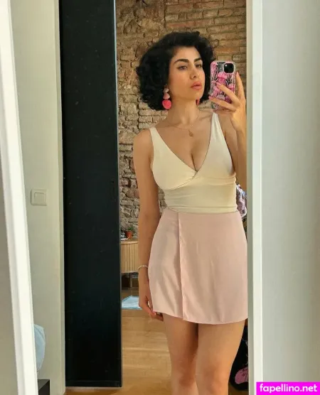 Lola Ameri OnlyFans Thumbnail #qe9g6Ae6rD