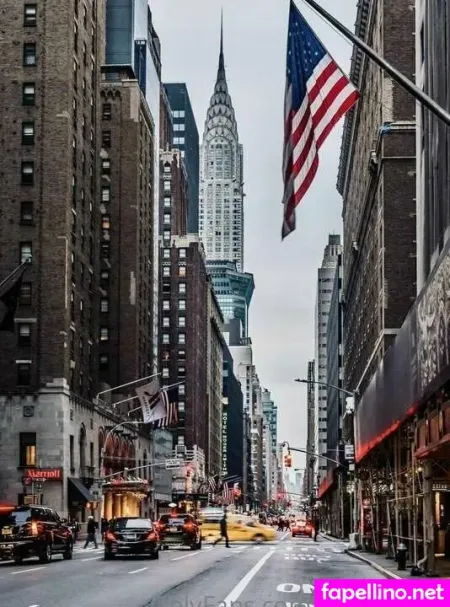 Lola Blue Main Profile Photo