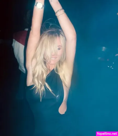 Lola Bute OnlyFans Thumbnail #MY8zIaAmZI