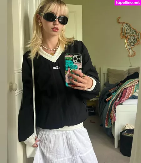 Lola Clark OnlyFans Thumbnail #x3tImXlK09