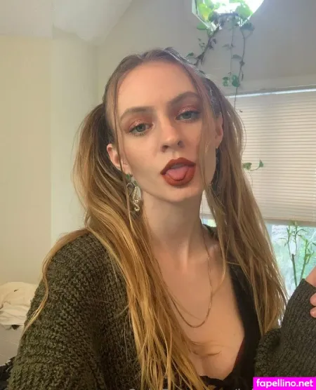 Lola Costa OnlyFans Thumbnail #GkQyPNHSLA