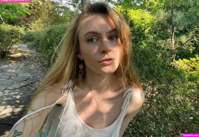 Lola Costa OnlyFans Thumbnail #IhNhVIR40P