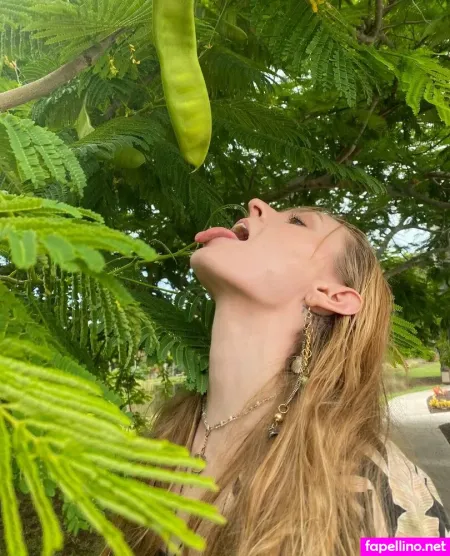 Lola Costa OnlyFans Thumbnail #YMFrqgjDtn