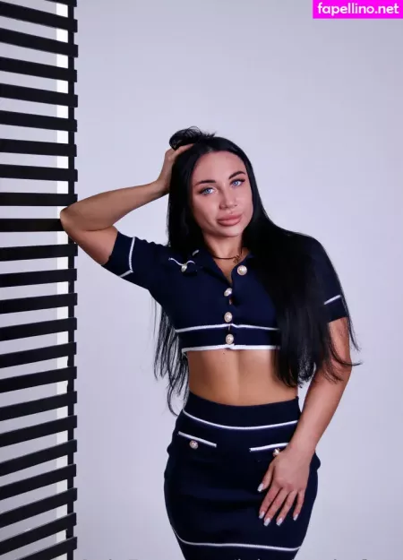 Lola Dazzle Free OnlyFans Thumbnail #Dd1debmYre