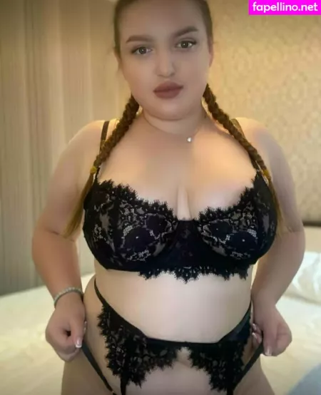 Lola Dazzle OnlyFans Thumbnail #XbCd0wVPzF