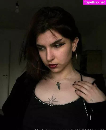 Lola Deinnn OnlyFans Thumbnail #UbUCMIRKMH
