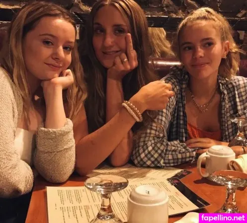 Lola Dubrul OnlyFans Thumbnail #fnrcLp91cx